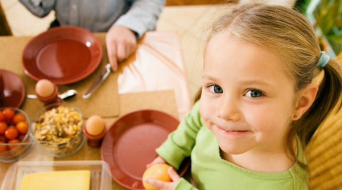 Family dinner activities that are alternative to traditional conversation. 