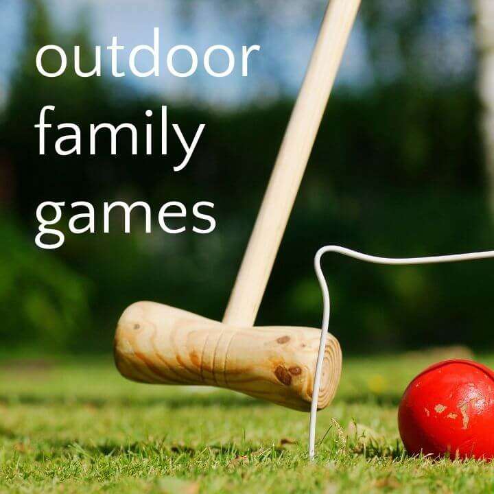 Croquet mallet with red ball and text outdoor family games