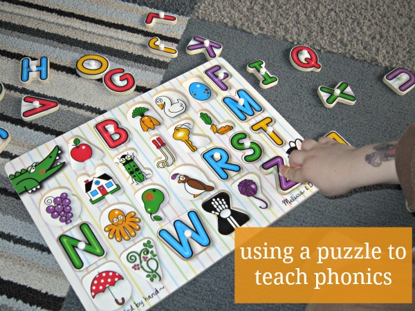 How to teach phonics with an alphabet puzzle.