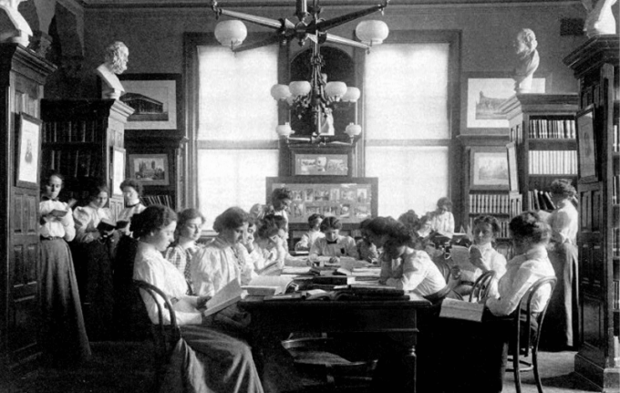 Women reading in library